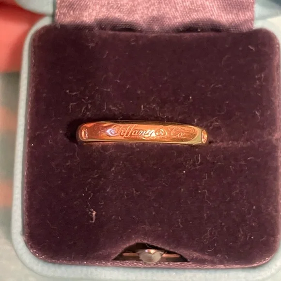 Tiffany & Co. wedding band 7.5